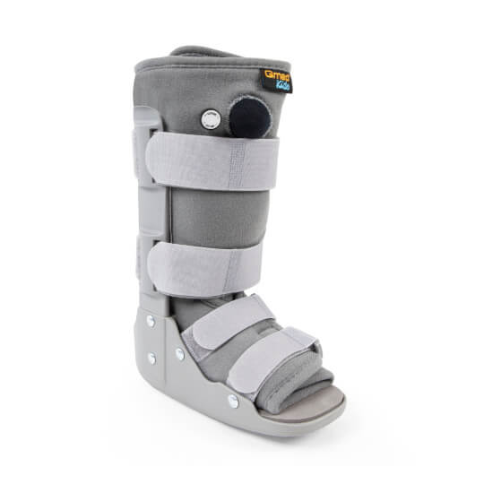 Qmed Kid Air Walking Boot - dětská pneumatická hlezenní fixační ortéza
